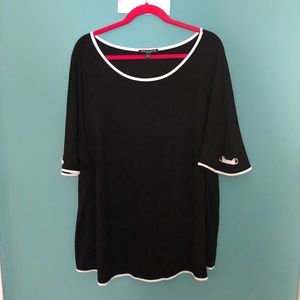 Cable and Gauge Black Knit Top with Grommet 2X